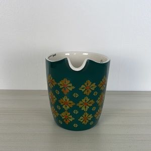 The Pioneer Woman "Love Beyond Measure" 4 cup measuring cup Vintage Geo pattern